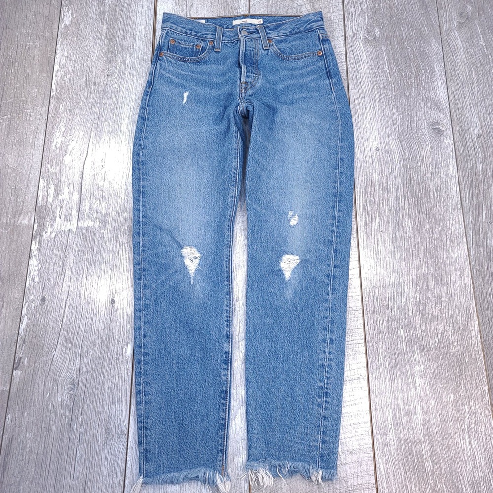 Levis Wedgie Jeans Womens 25 Blue Distressed Raw Hem High Rise Straight Leg